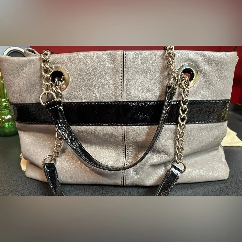Kate Spade Beaumont Bridge Elena Gray & Black Leather Medium Size Shoulder Bag - Picture 11 of 16